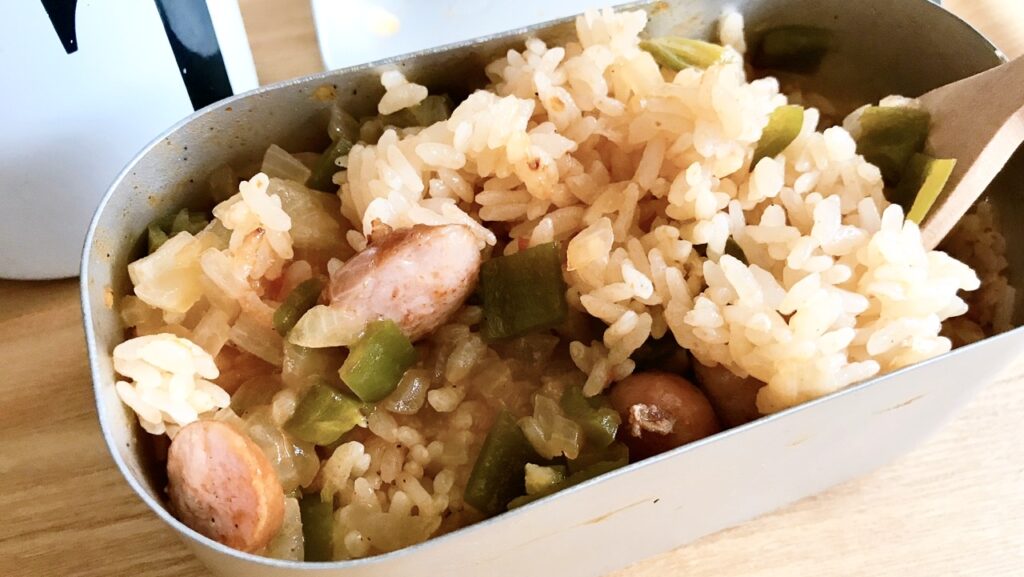 ウィンナーライスが絶品！メスティン簡単レシピ