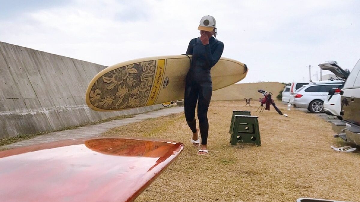 サーフィンと腰痛。サーフボードの座り方にも問題があった