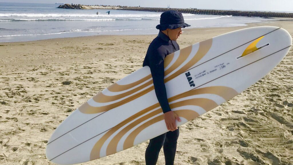 最初に買うものガイド！サーフィン初心者の準備に