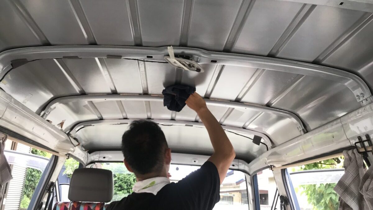 車の断熱材のおすすめは？制振も一緒にやろう！